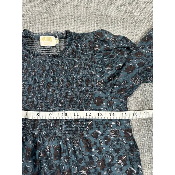 Nation Ltd Top Womens Extra Small Blue Floral‎ Marion Babydoll Smocked Tee - Picture 8 of 11